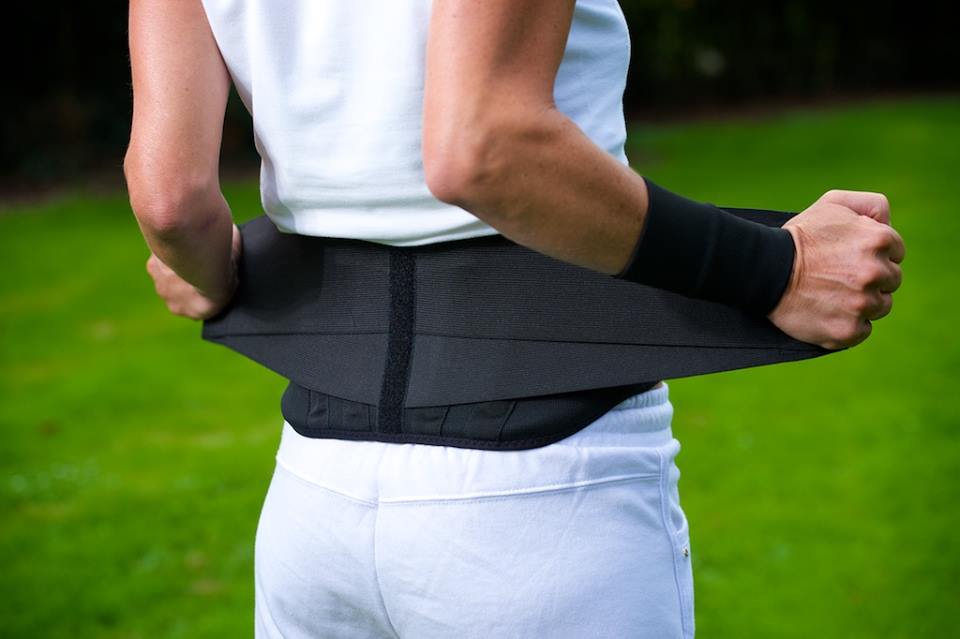 Seljavöö topeltkinnitustega