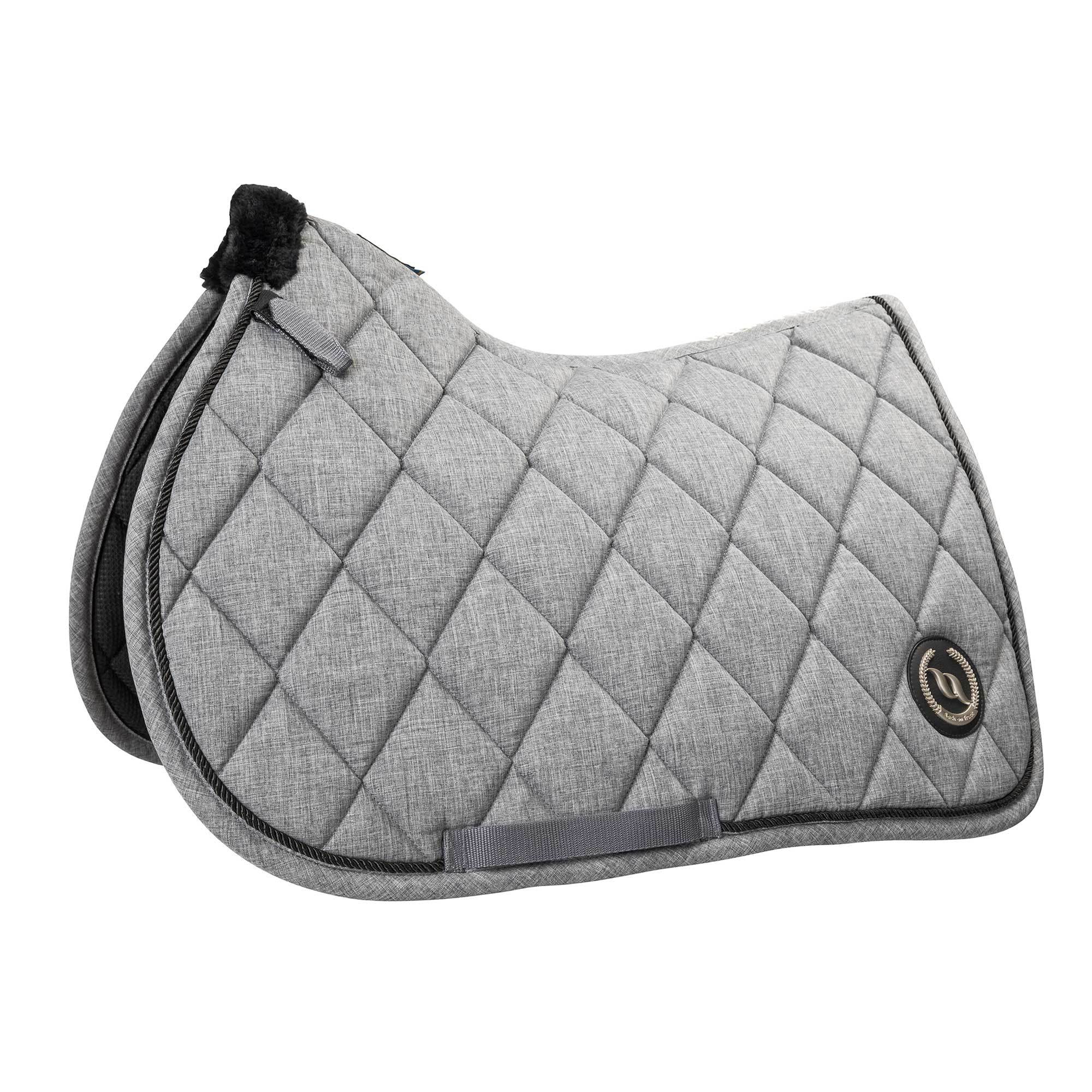 2353-Saddle-pad-Jumping-Haze-Grey-WEB-02_2048x2048